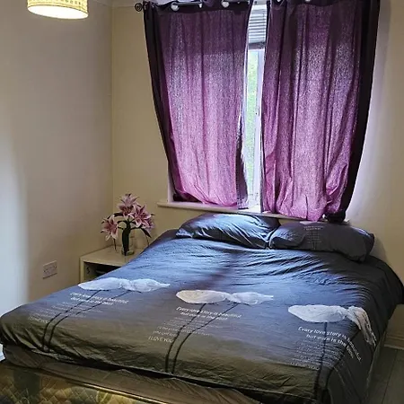 Cosy 2 Bed - Appartement Dublin